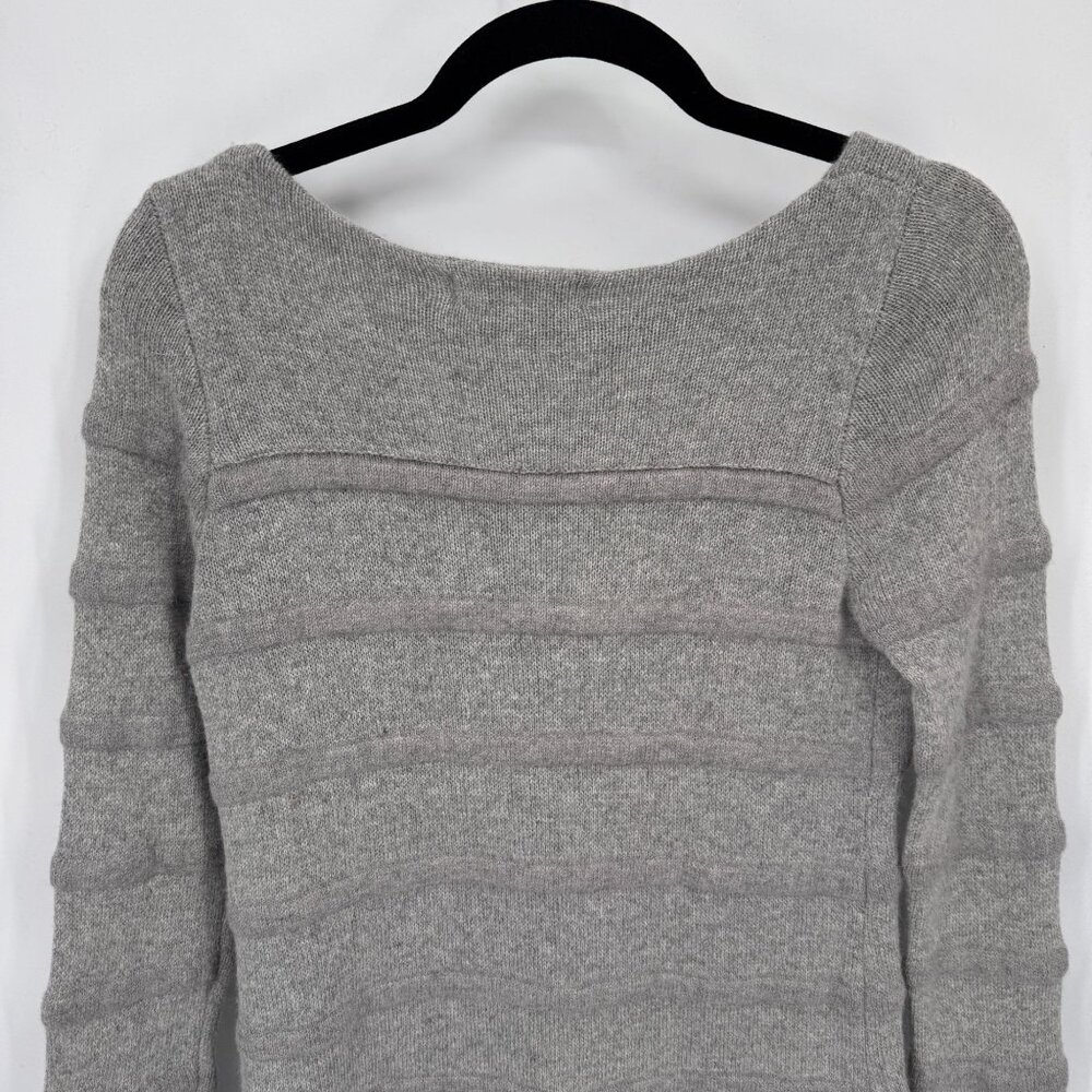 Lacoste Ribbed Sweater‎ Womens 32 Gray Wool Viscose Blend Side Slits - Picture 6 of 7